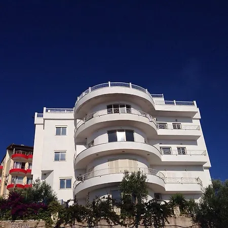 Apartment On The *